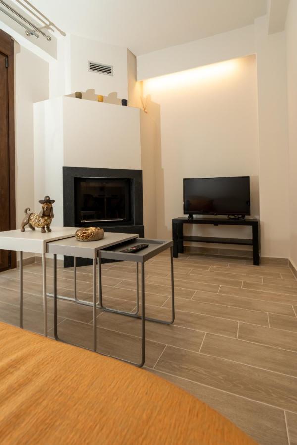Apartamento Comfy & Stylish Apt In Ioánina Exterior foto