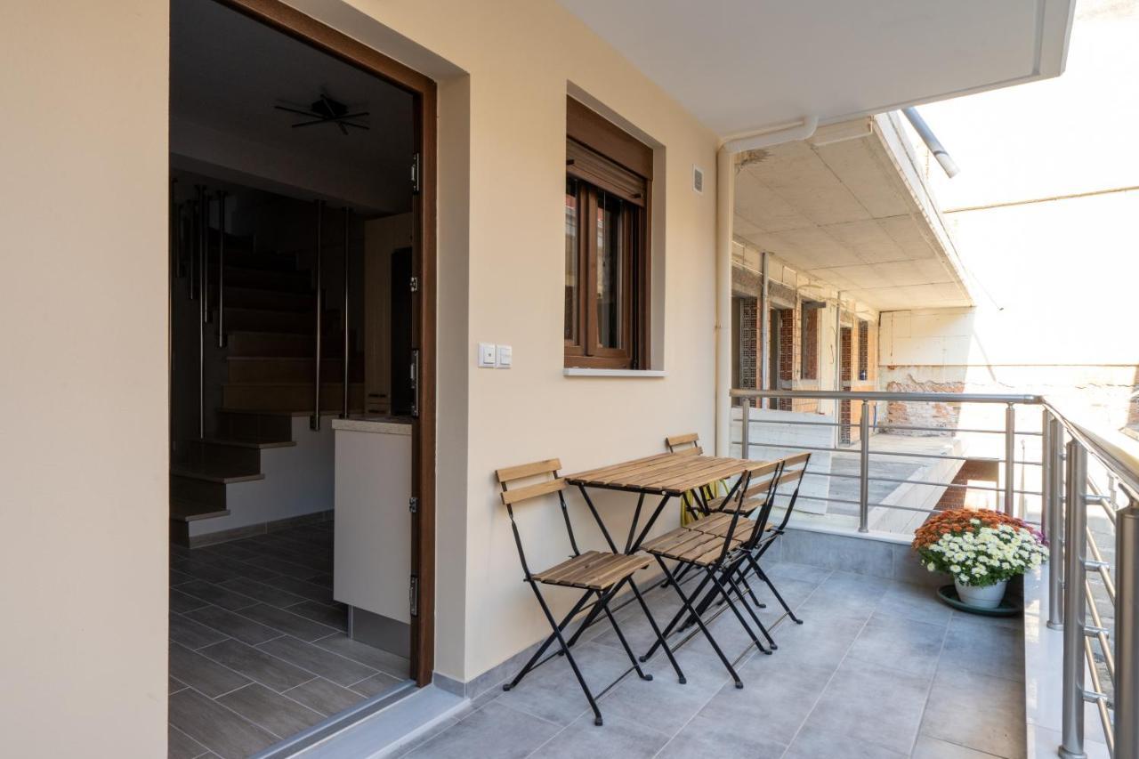 Apartamento Comfy & Stylish Apt In Ioánina Exterior foto